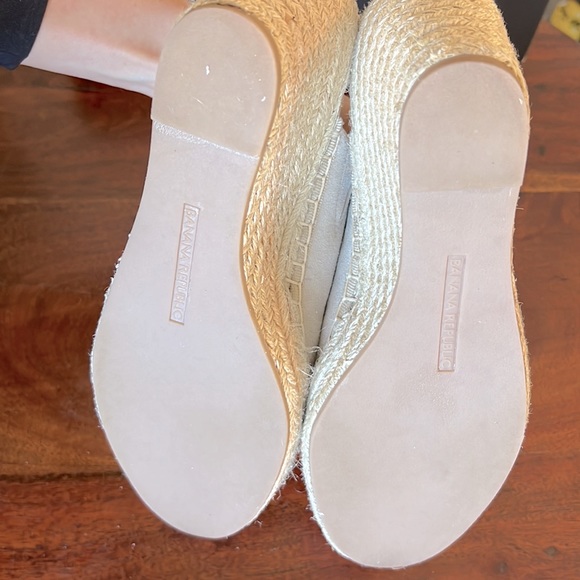 EUC Banana Republic Espadrille Wedge Mule - Picture 7 of 8